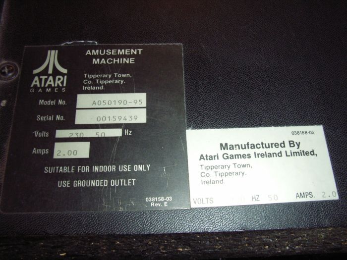 Guardians Of The Hood (Atari)-Atari label